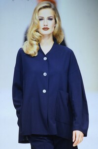 jil-sander-ss-1992-8.thumb.jpg.3deda854d850a5683313e90139e4a5fa.jpg