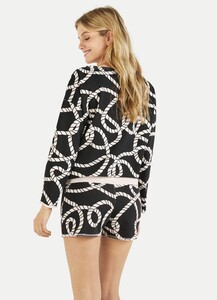 juvia-shorts-110-rear-5de677d944769-sm.jpg