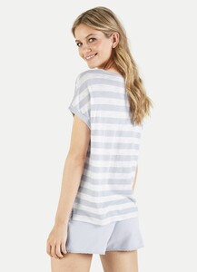 juvia-t-shirt-100-21-rear-5ccad64f64189-sm.jpg