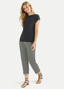 juvia-t-shirt-110-detail-1-5de67a4d8318b-sm.jpg