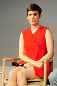kate-mara-at-apple-store-soho-presents-meet-the-actors-fantastic-four-event-in-new-york_1.jpg