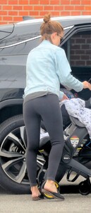 kate-mara-with-her-child-out-in-los-angeles-2019-06-17-02.jpg
