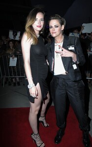 kristen-stewart-and-bella-thorne-j.t.leroy-premiere-in-hollywood-9.jpg