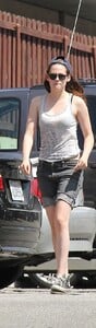 kristen-stewart-see-through-la-003.jpg