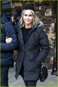 maddie-hasson-liana-liberato-brighton-sharbino-claire-holt-more-sundance-08.jpg