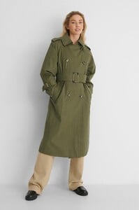 mango_bansky_trench_coat_1587-001763-0052_02.jpg