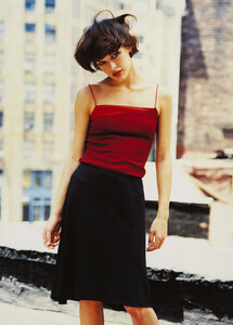 milla_jovovich_ute_ville_photoshoot_05.jpg