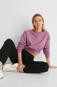 nakd_cropped_brushed_sweatshirt_1660-000607-0208_01c.jpg