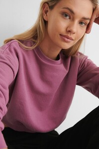 nakd_cropped_brushed_sweatshirt_1660-000607-0208_04g.jpg