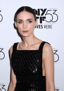 rooney-mara-at-carol-premiere-at-53rd-new-york-film-festival-10-09-2015_1.jpg