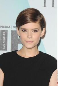 sipa_ap21751448_000134-277x410.jpg