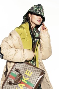 tendenze-moda-inverno-2020-piumini-donna-giacca-imbottita-herno-1606140414.jpg