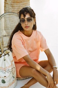 tops-valencia-tee-3_720x.jpg