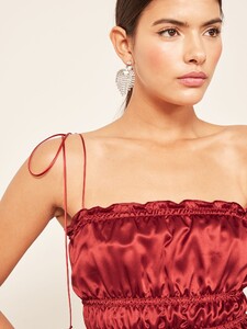 viviana-top-crimson-1.jpg