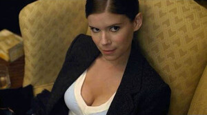 zoe-barnes-house-of-cards-season-one.jpg