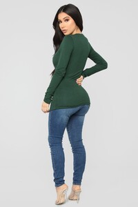 01-14-19_studio_2_od_09-32-22_lkt2005l_hunter0440_jd_1414x2121.jpg