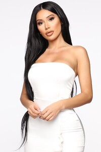 04-08-19_Studio_2_MA_14-03-51_31_72638_White__2_RG_1414x2121.jpg