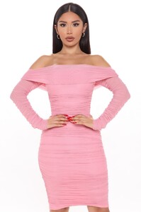 05-04-20Studio2_MS_SD_12-06-54_29_72844_PINK_98701_NT_1414x2121.jpg