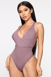 05-07-19_Studio_2_MA_09-41-27_2_FN227_Mauve_PR_27243_JD_1414x2121.jpg