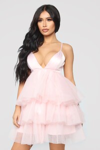 08-10-18_Studio_2_11-36-02_KD9709N_Blush1015_JD_1414x2121.jpg