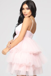 08-10-18_Studio_2_11-36-20_KD9709N_Blush1026_JD_1414x2121.jpg