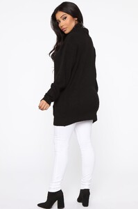 10-03-19_Studio_2_DV_ES_14-42-40_46__DF032A_Black_P_37096_WG_1414x2121.jpg