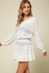 Amaryn Dress - White _ O'Neill_0002.jpg