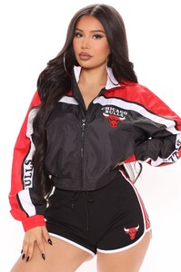 11-03-20Studio2_RT_SD_09-38-16_1_FKL9587FCBFS_Redcombo_1253_JK_1414x2121.jpg