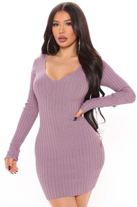 11-03-20Studio2_RT_SD_14-47-46_33_13793_Lavender_1685_NT_1414x2121.jpg