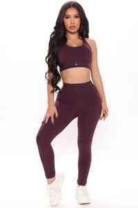 11-09-20Studio2_RT_SD_13-47-31_30_SWSTB0044L_Plum_1_JK_1414x2121.jpg