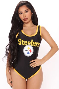 11-10-20Studio2_RT_SD_13-28-21_29_JAL92528FPT_BlackYellow_4588_JK_1414x2121.jpg