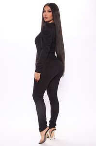 11-13-20Studio2_JP_RL_14-27-24_22_HMST0052_Black_6707_NT_1414x2121.jpg