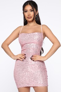 11-22-19_Studio_2_MA_ES_11-39-54_31_d2457_Pink_10951_WG_1414x2121.jpg