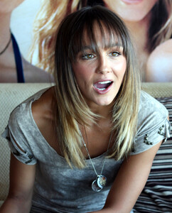 Sharni_Vinson_2011,_2.jpg