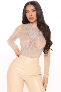 12-11-20Studio2MS__11-42-01_19_BCCBS22264_Nude_14027_KL_1414x2121.jpg