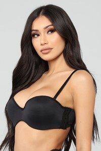 12-27-18_Studio_2_AB_B26674_Black__426_AG_1414x2121.jpg