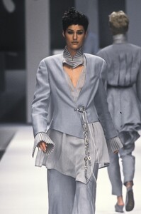 1260405062_ClaudeMontana1994WomenRTW20.thumb.jpg.4392ffe55b26a150a1174693b4357cf7.jpg