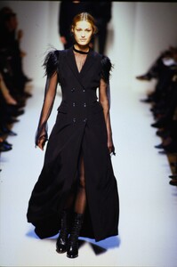 1555686261_jil-sander-fw-1993(11).thumb.jpg.e37e718c02b881f5505ce97ac29c0bf1.jpg