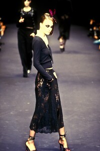 157111981_SoniaRykiel1997WomenRTW63.thumb.jpg.bfc4f10eaa4b28f308fffe299c07ac04.jpg