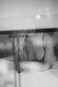 1823588343_NatalieRoserSeries9(20).thumb.jpg.7fe393dc8b8c5e3edf170b015d143bed.jpg