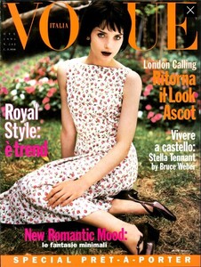 Vogue Italy 1095.jpg