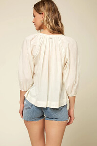 Aven Top - Winter White _ O'Neill_0001.jpg