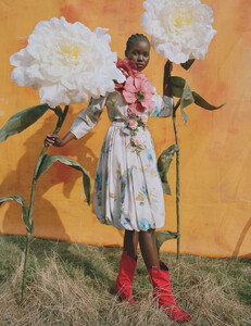 vogue uk 01-21-5.jpg