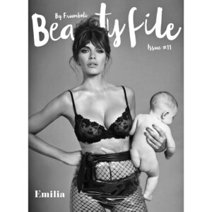 271847633_EAEmilia-Attias-0.thumb.jpg.651f94616c2d89249507f7872a283340.jpg