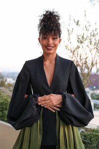 Yara+Shahidi+Actress+Yara+Shahidi+BTS+Photo+5tN8Pqlz9JGl.jpg