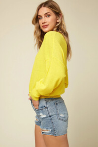 Sandy Sweater - Bright Lemon _ O'Neill_0002.jpg