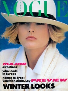 VOGUE AUSTRALIA 1985 FEBRUARY.jpg