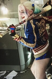 6e5bb34c0f9c9ac29d164f0eaa27ed22--margot-robbie-harley-harley-queen.jpg