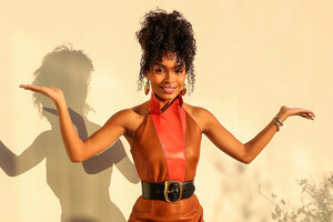 Yara+Shahidi+Actress+Yara+Shahidi+BTS+Photo+U1LWmJdrsprl.jpg