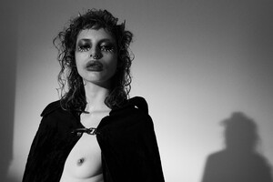 805019680_CharlotteKempMuhl_GregKadel_12.thumb.jpg.b10ff12c70d45963579d7e358d4478d5.jpg